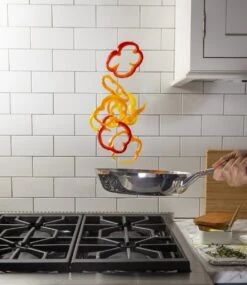 Saveur Selects Voyage Series - Triply RVS Koekenpannenset Inductie - 20cm - 25cm - Anti Aanbak - Levenslange Garantie - Luxe Pannenset 16 Saveur Selects Voyage Series - Triply RVS Koekenpannenset Inductie - 20cm - 25cm - Anti Aanbak - Levenslange Garantie - Luxe Pannenset -Keukenbenodigdheden 1039x1200 4