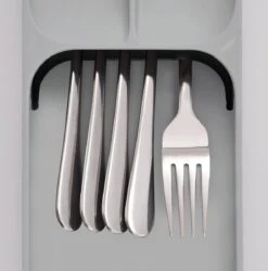 Joseph Joseph Bestekbak - 5-vaks - Sorteervakken -Keukenbenodigdheden 1187x1200 1