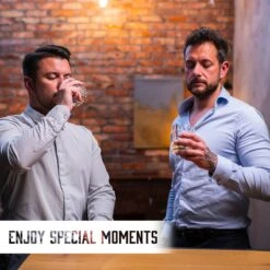 Whisiskey Luxe Whiskey Set - Incl. 2 Whiskey Glazen, 8 Whiskey Stones, 2 Onderzetters, Fluwelen Opbergzak, Opbergbox - Whisky Geschenkdoos - Glas - Herbruikbare IJsblokjes - Cadeau Voor Man & Vrouw 13 Whisiskey Luxe Whiskey Set - Incl. 2 Whiskey Glazen, 8 Whiskey Stones, 2 Onderzetters, Fluwelen Opbergzak, Opbergbox - Whisky Geschenkdoos - Glas - Herbruikbare IJsblokjes - Cadeau Voor Man & Vrouw -Keukenbenodigdheden 1200x1200 1771