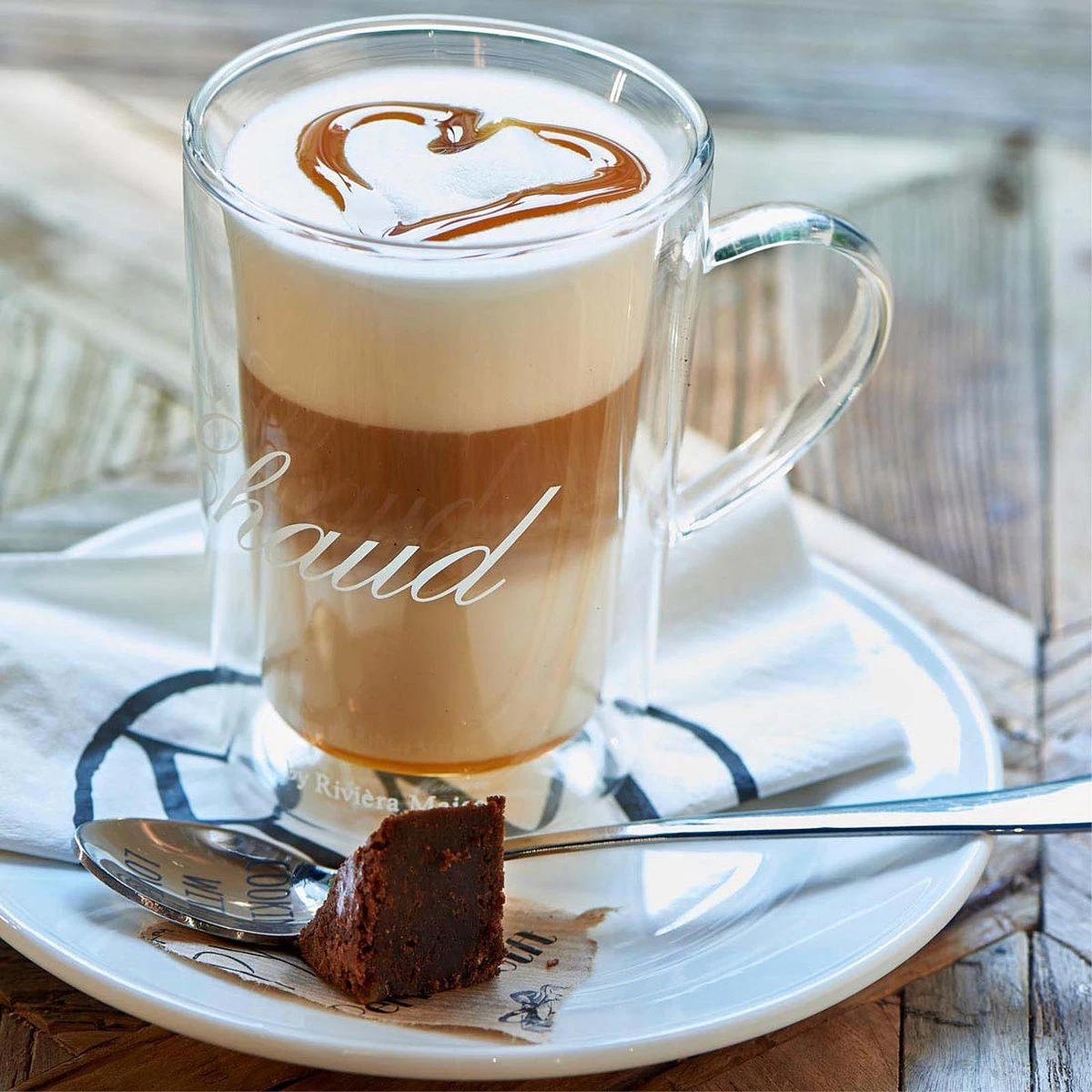 Riviera Maison Dubbelwandig Theeglas, Koffieglas Met Tekst - C'est Chaud Mug - Transparant - Glas 270 Ml - 1 Stuk 5 Riviera Maison Dubbelwandig Theeglas, Koffieglas Met Tekst - C'est Chaud Mug - Transparant - Glas 270 Ml - 1 Stuk - Afbeelding 3