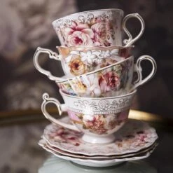 Clayre & Eef Kop En Schotel 200 Ml Roze Wit Porselein Rond Bloemen Servies Cadeau Voor Haar Cappuccino -Keukenbenodigdheden 1200x1200 202