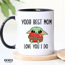 Yoda Best Mom - Baby Yoda - Baby Yoda Mok - Star Wars - Mandalorian - Vaderdag Cadeau - Vaderdag - Moederdag Cadeau - Moederdag - Cadeau Voor Moeder - Mokken En Bekers - Cadeau Voor Vrouw - Valentijndag - Theeglazen - Koffiemok -Keukenbenodigdheden 1200x1200 344