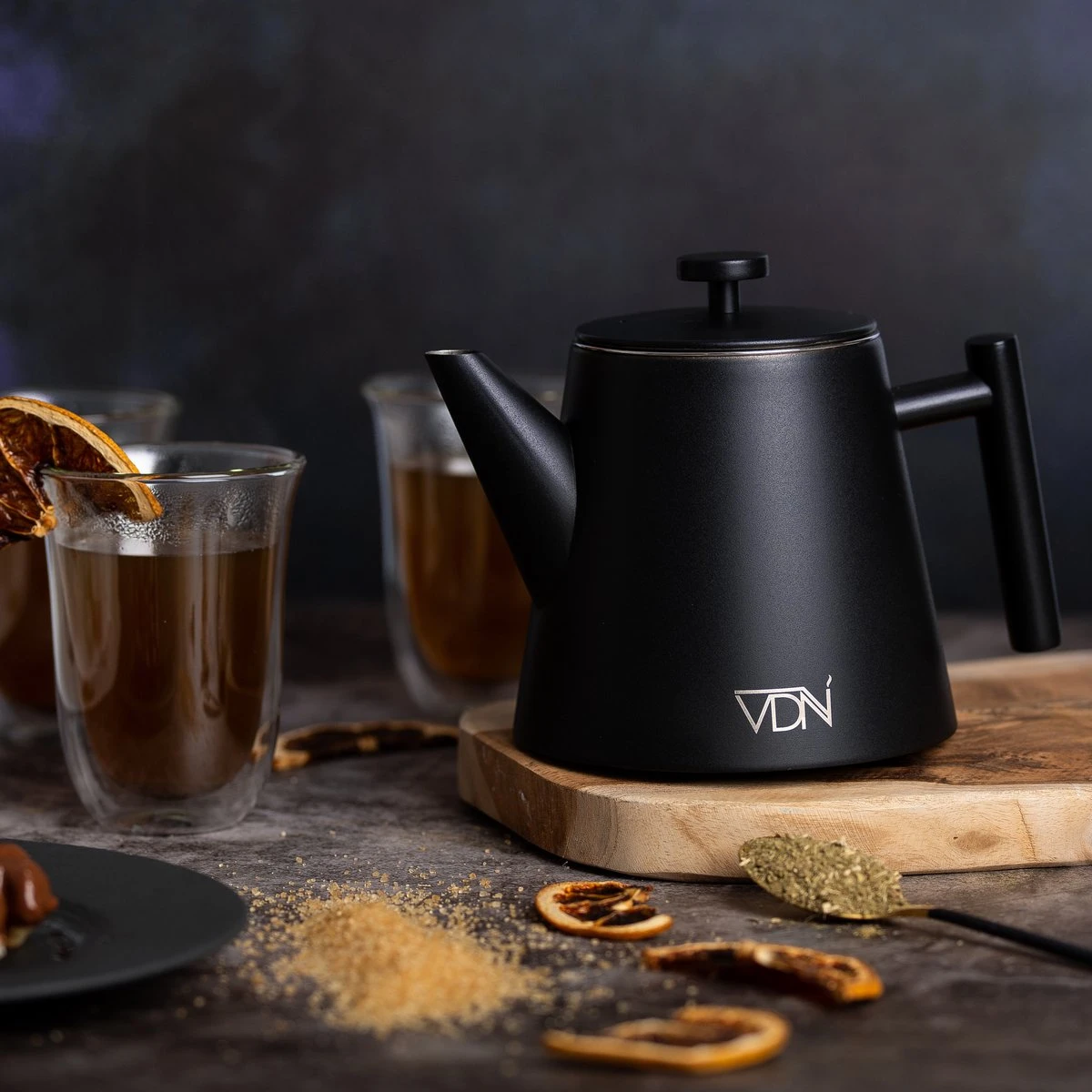 VDN RVS Theepot Dubbelwandig Met Filter - Zwarte Theekan 1 Liter - 902 9 VDN RVS Theepot Dubbelwandig Met Filter - Zwarte Theekan 1 Liter - 902 - Afbeelding 7