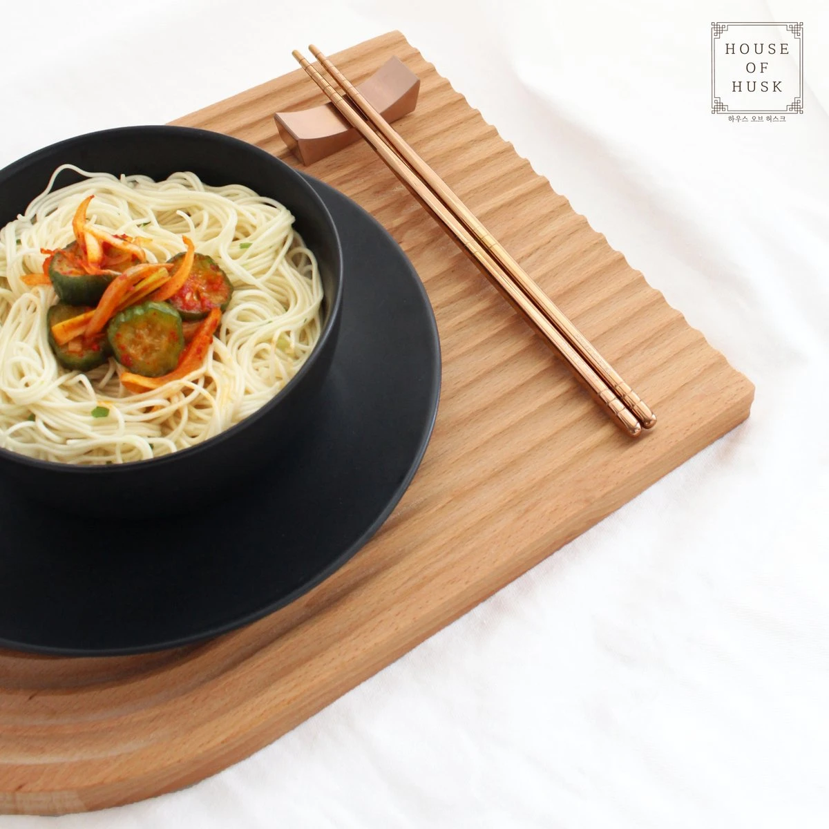 House Of Husk Chopsticks Set - Koreaanse Eetstokjes - Vaatwasserbestendig - RVS - 5 Paar - Rose Goud 6 House Of Husk Chopsticks Set - Koreaanse Eetstokjes - Vaatwasserbestendig - RVS - 5 Paar - Rose Goud - Afbeelding 4