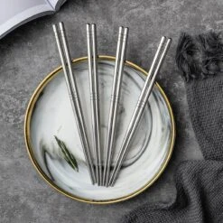 Alheco 6 Paar Koreaanse Chopsticks - Eetstokjes - Metaal / RVS - Zilver 9 Alheco 6 Paar Koreaanse Chopsticks - Eetstokjes - Metaal / RVS - Zilver -Keukenbenodigdheden 1200x1200 888