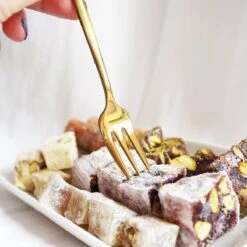 House Of Husk® Gouden Gebaksvorkjes - Dessertvorken - Taartvorkjes - Cocktailvorken - Klein Vorkjes - 12 Stuks - RVS - 14cm -Keukenbenodigdheden 1200x1200 900