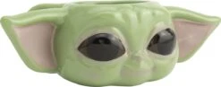 Paladone - Disney Star Wars Menalorian Baby Yoda 3D Mok -Keukenbenodigdheden 1200x470