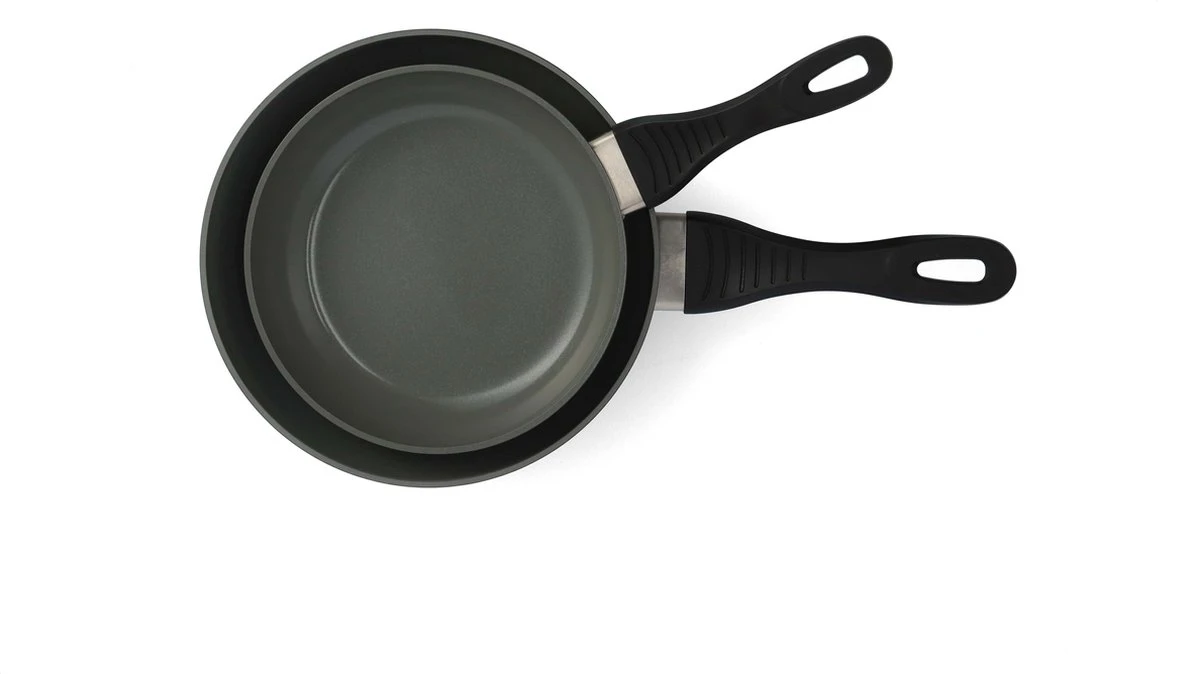 BK Easy Basic Ceramic Koekenpannenset - Ø20 Cm En Ø24 Cm - PFAS-vrij 3 BK Easy Basic Ceramic Koekenpannenset - Ø20 Cm En Ø24 Cm - PFAS-vrij