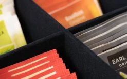 Theedoos Zwart 9-vaks - Met Fluweel - 23 X 23 Cm -Keukenbenodigdheden 1200x751 4