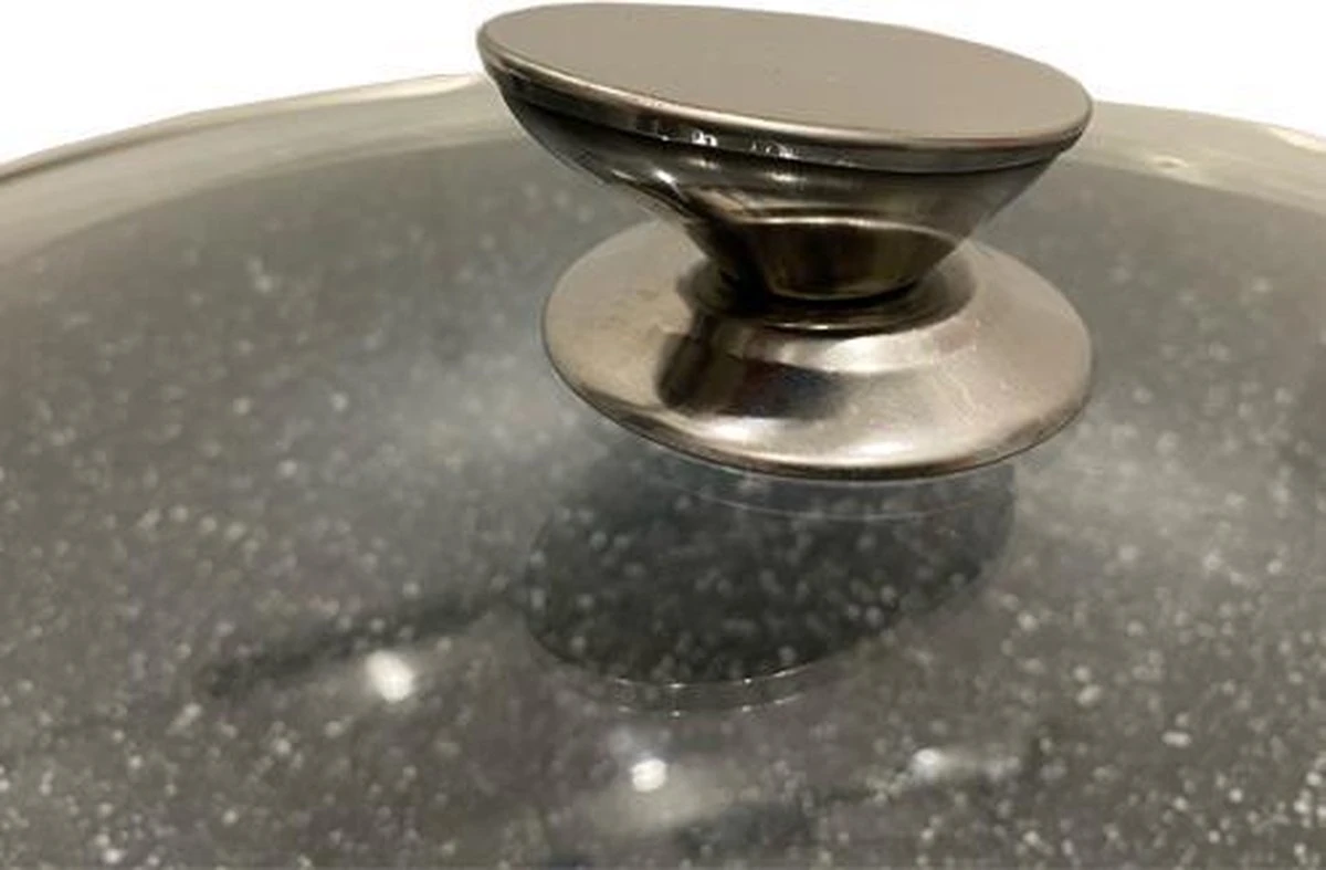 Kookkunst Holland Braadpan Met Glazen Deksel Marmeren Coating - Inductie - Ø 20 Cm 4 Kookkunst Holland Braadpan Met Glazen Deksel Marmeren Coating - Inductie - Ø 20 Cm - Afbeelding 2