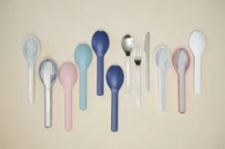 Mepal – Bestekset 3-delig Ellipse – Bestaat Uit Een Mes, Vork En Lepel – Nordic Pink – RVS Bestekset 11 Mepal – Bestekset 3-delig Ellipse – Bestaat Uit Een Mes, Vork En Lepel – Nordic Pink – RVS Bestekset -Keukenbenodigdheden 1200x798 4