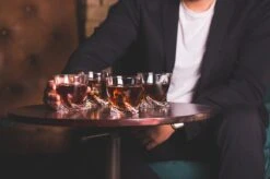 VDN Edam Whiskey Glazen Set Handgeblazen - 4 Whiskeyglazen – Tumbler - Loodvrij Kristal Glas 20 VDN Edam Whiskey Glazen Set Handgeblazen - 4 Whiskeyglazen – Tumbler - Loodvrij Kristal Glas -Keukenbenodigdheden 1200x799 104