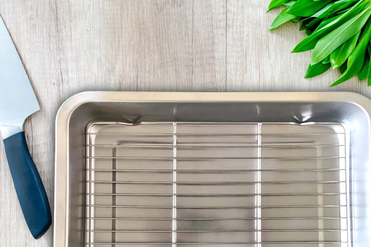 YUGN Braadslede Ovenschaal Braadslee Oven - Braadslede Met Rooster Voor Ovengerechten - Roestvrijstaal En 40x30x7CM - Cadeau Tip 9 YUGN Braadslede Ovenschaal Braadslee Oven - Braadslede Met Rooster Voor Ovengerechten - Roestvrijstaal En 40x30x7CM - Cadeau Tip - Afbeelding 7