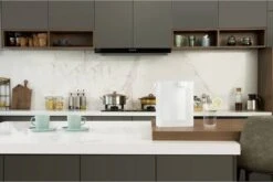 Philips Water Instant Water Filter - 3 L Inhoud, 1 L/min Snelle Doorstroming, Oplaadbaar Via USB-C 21 Philips Water Instant Water Filter - 3 L Inhoud, 1 L/min Snelle Doorstroming, Oplaadbaar Via USB-C -Keukenbenodigdheden 1200x802