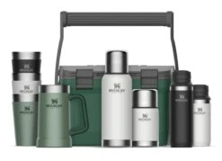 Stanley The Big Grip Beer Stein 0,7L - Beker - Hammertone Green 25 Stanley The Big Grip Beer Stein 0,7L - Beker - Hammertone Green -Keukenbenodigdheden 1200x871 1