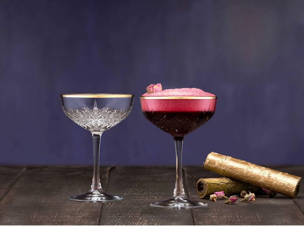 Pasabahce Champagnecoupe Timeless 27 Cl - Transparant Goud 4 Stuk(s) 5 Pasabahce Champagnecoupe Timeless 27 Cl - Transparant Goud 4 Stuk(s) - Afbeelding 3