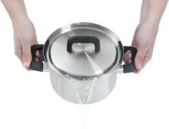 BK Flow Cool Pannenset - 4-delig – RVS Deksels - Veilig Afgietsysteem - Geschikt Voor Alle Warmtebronnen -Keukenbenodigdheden 1200x912