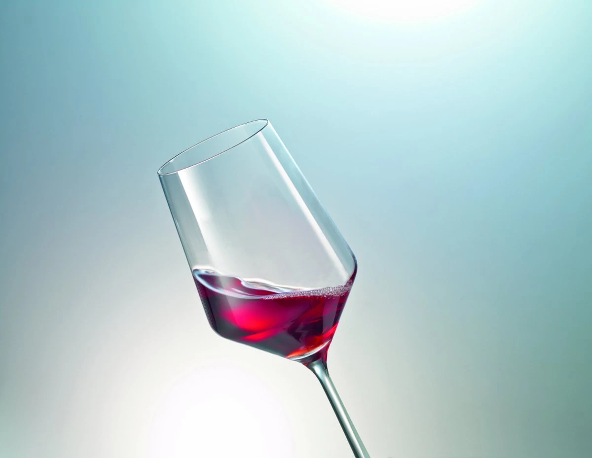 Schott Zwiesel Rode Wijnglazen Pure - 550 Ml - 2 Stuks 5 Schott Zwiesel Rode Wijnglazen Pure - 550 Ml - 2 Stuks - Afbeelding 3