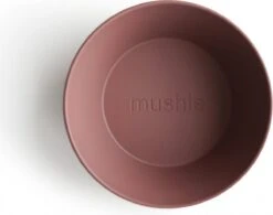 Siliconen Kommen - Mushie - Woodchuck - Set 2 -Keukenbenodigdheden 1200x949 1