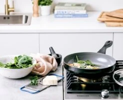 BK Easy Basic Ceramic Koekenpannenset - Ø20 Cm En Ø24 Cm - PFAS-vrij 30 BK Easy Basic Ceramic Koekenpannenset - Ø20 Cm En Ø24 Cm - PFAS-vrij -Keukenbenodigdheden 1200x976 2