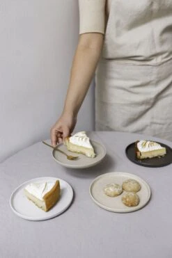 Gebaksbordjes - Taart Bordjes - 4 Stuks - Vaatwasser Bestendig - Keramiek - Wit - Beige - Bruin - Naturel 11 Gebaksbordjes - Taart Bordjes - 4 Stuks - Vaatwasser Bestendig - Keramiek - Wit - Beige - Bruin - Naturel -Keukenbenodigdheden 800x1200 31