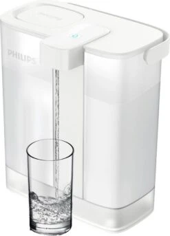 Philips Water Instant Water Filter - 3 L Inhoud, 1 L/min Snelle Doorstroming, Oplaadbaar Via USB-C 17 Philips Water Instant Water Filter - 3 L Inhoud, 1 L/min Snelle Doorstroming, Oplaadbaar Via USB-C -Keukenbenodigdheden 865x1200 1