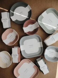 Siliconen Kommen - Mushie - Woodchuck - Set 2 -Keukenbenodigdheden 897x1200 3